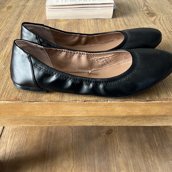 Black ballet flats - Picture 2 of 5